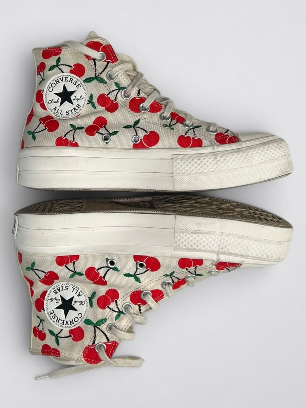 Converse Chuck Taylor All Star Lift Cherries Platform High Women’s 8.5 - Picture 10 of 13